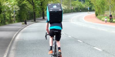 Government Says Deliveroo Must Pay Drivers National Living Wage 