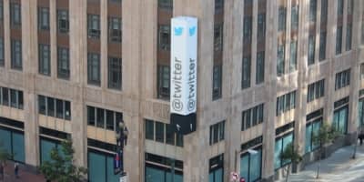 Top 50 Twitter Accounts to Follow in 2016