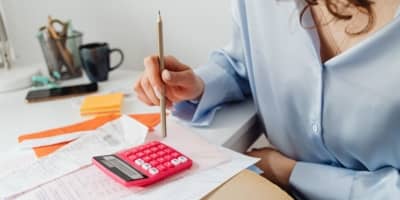 The Difference Between Gross Profit and Net Profit