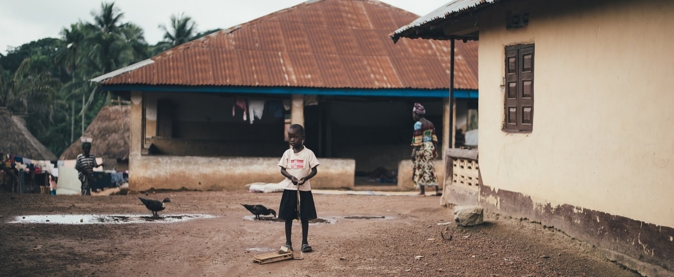 Why Your Business Should Give Back to Charity - Fleximize