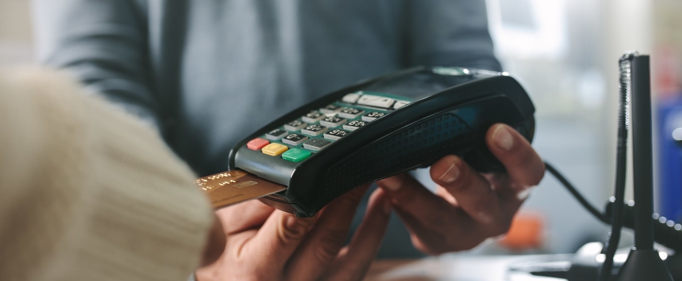 Accepting Card Payments: A Guide for UK SMEs - Fleximize