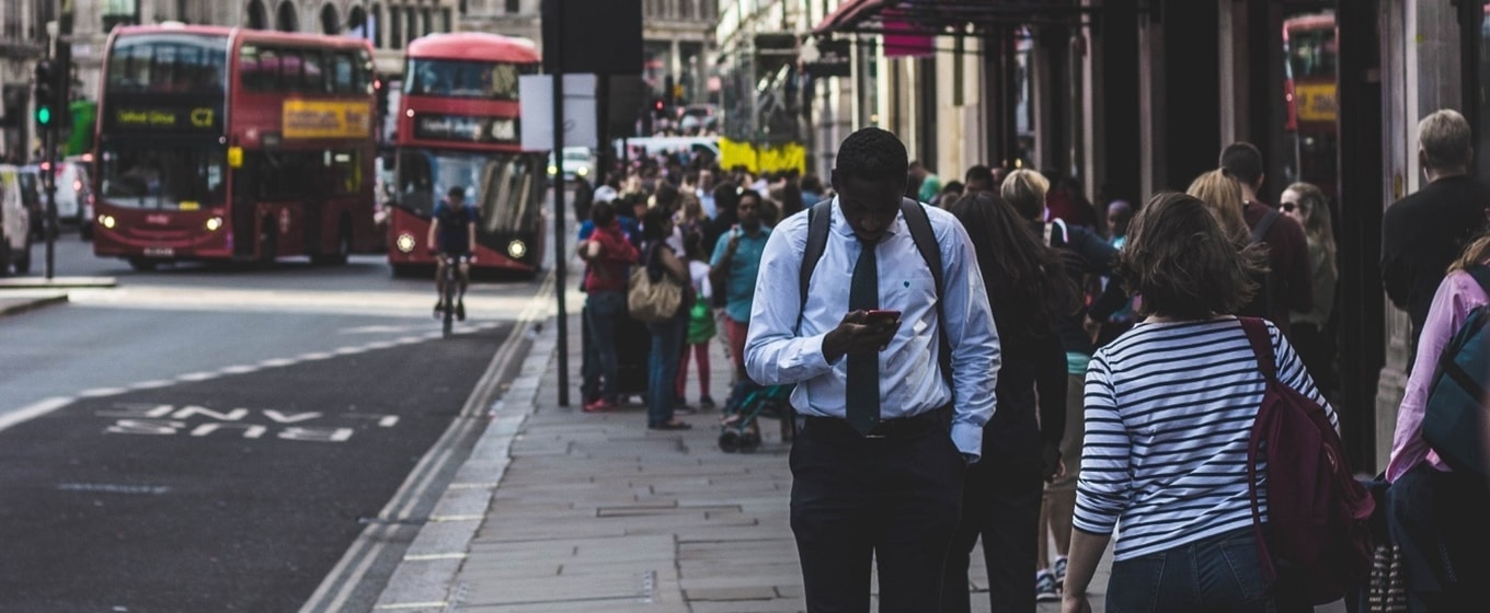 Can High Street Stores Win Against E-commerce? - Fleximize